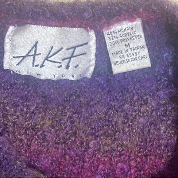 Vintage Mohair A.K.F. New York Women’s Stripped Sweater Size Medium - Picture 4 of 8